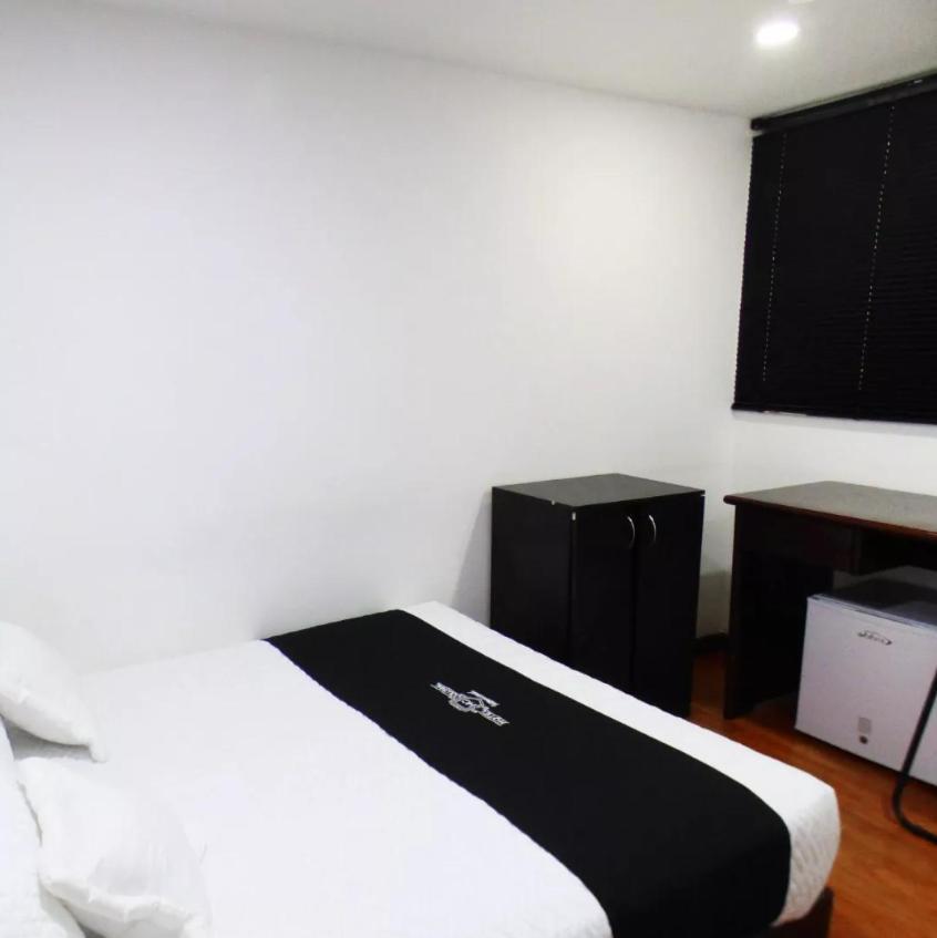 Hotel Colonial Internacional Bogota Ngoại thất bức ảnh