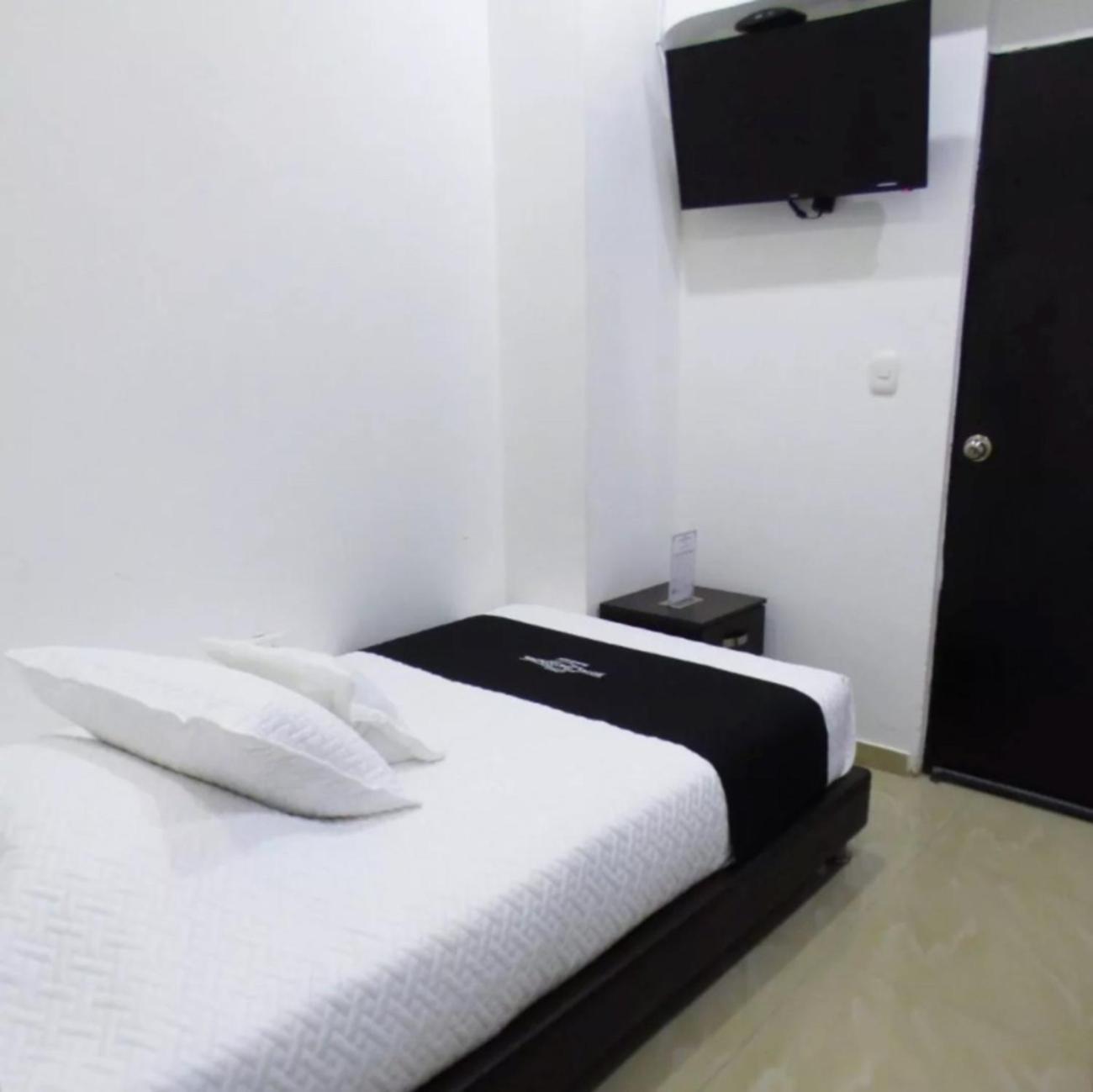 Hotel Colonial Internacional Bogota Ngoại thất bức ảnh